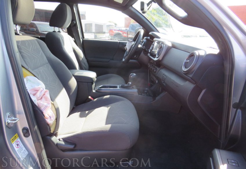 2017 Toyota Tacoma - Image 27