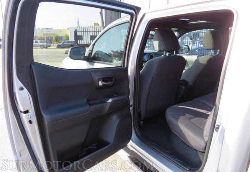 2017 Toyota Tacoma - Image 24