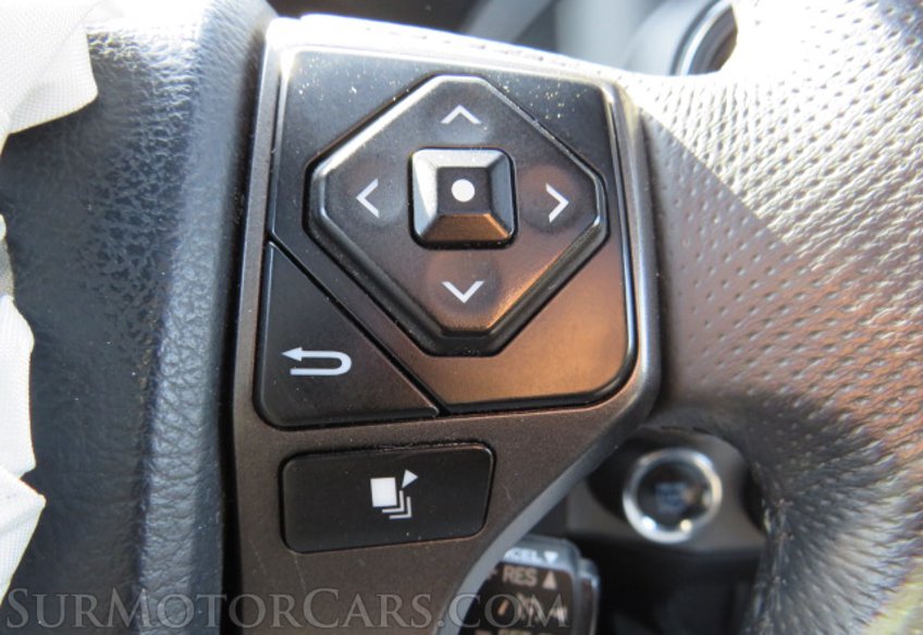 2017 Toyota Tacoma - Image 36