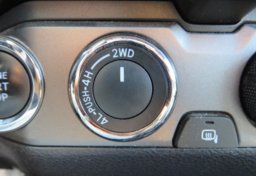2017 Toyota Tacoma - Image 44