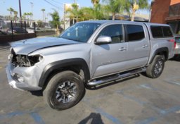 2017 Toyota Tacoma - Image 2