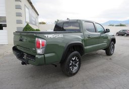 2021 Toyota Tacoma 4WD - Image 8