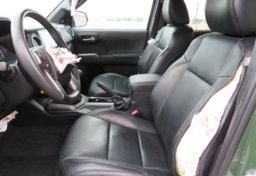 2021 Toyota Tacoma 4WD - Image 32