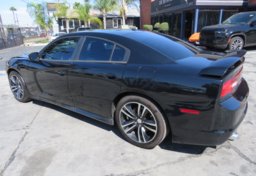 2012 Dodge Charger - Image 7