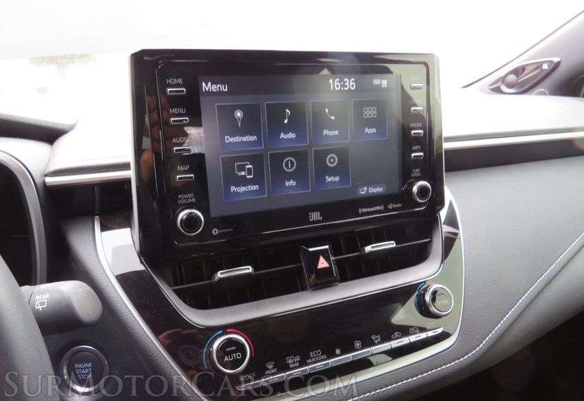 2021 Toyota Corolla Hatchback - Image 33