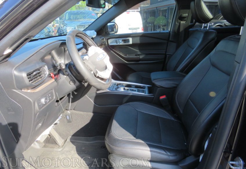 2020 Ford Explorer - Image 25