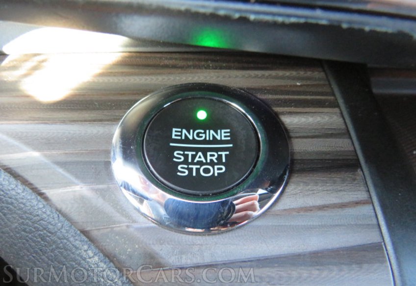 2020 Ford Explorer - Image 39