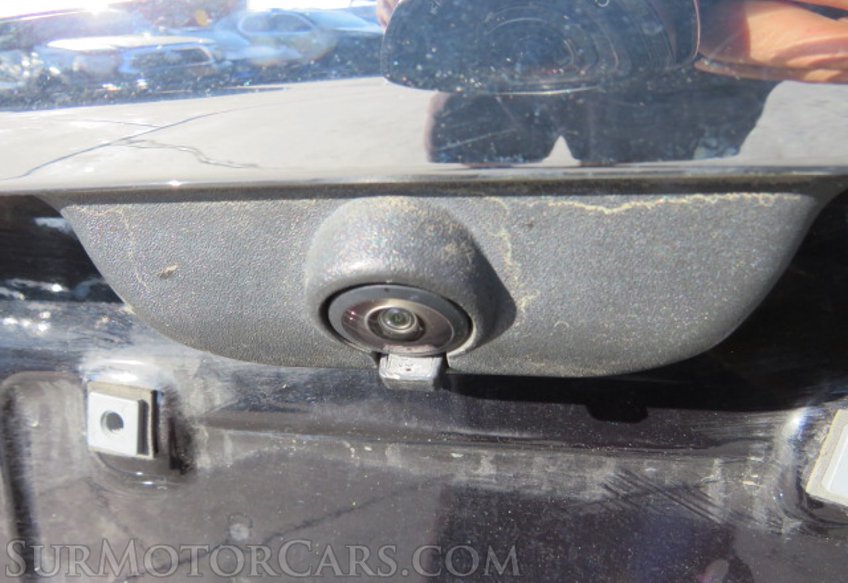 2020 Ford Explorer - Image 14