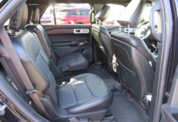 2020 Ford Explorer - Image 32