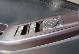 2020 Ford Explorer - Image 50