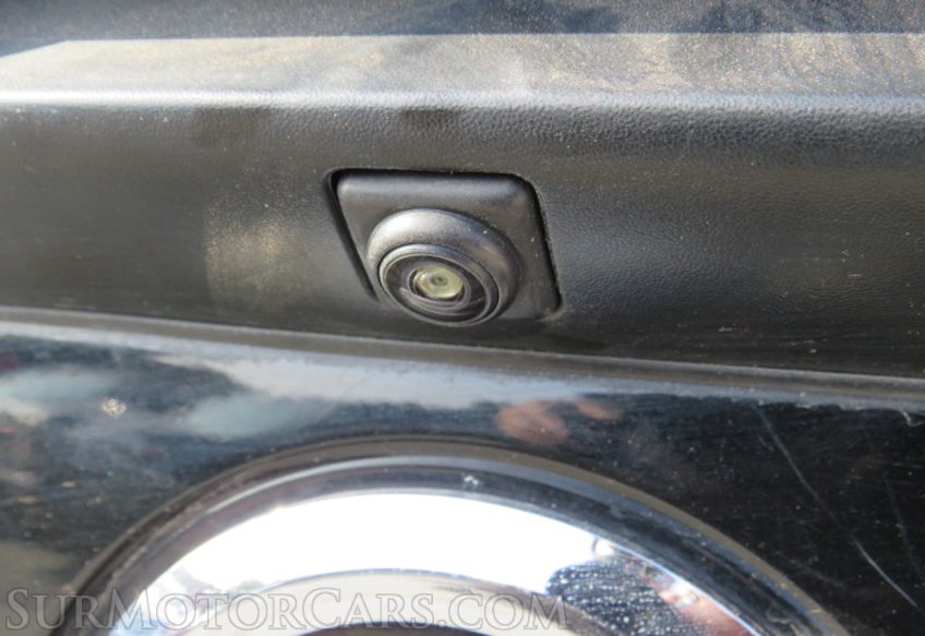 2018 Nissan Titan - Image 35