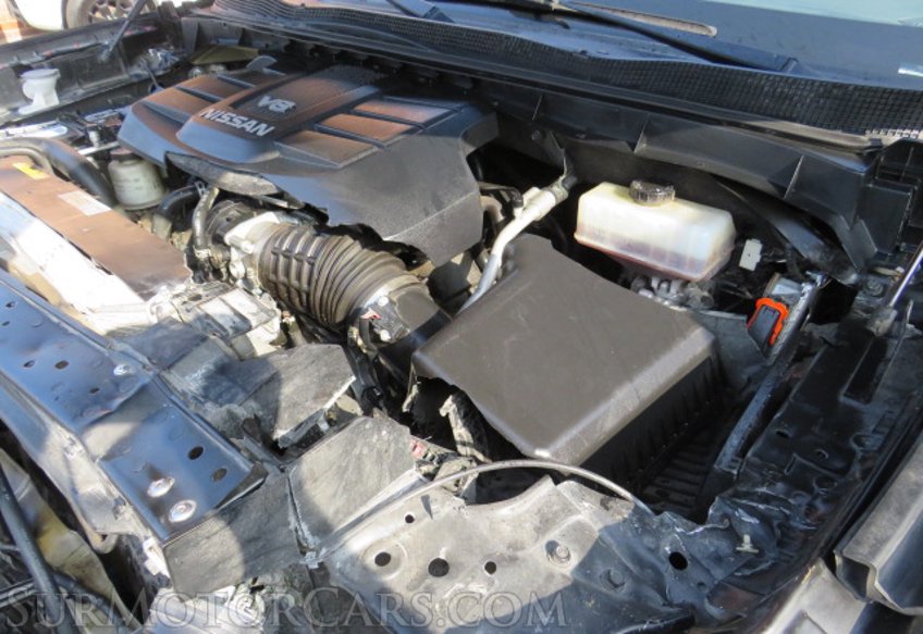 2018 Nissan Titan - Image 13