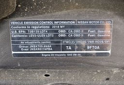 2018 Nissan Titan - Image 12