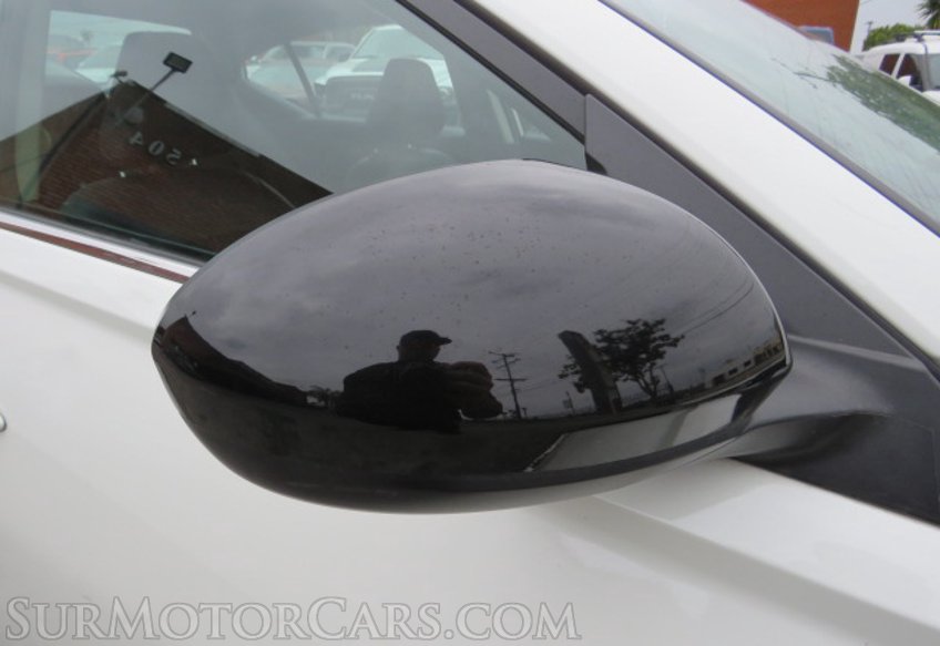 2022 Nissan Altima - Image 16