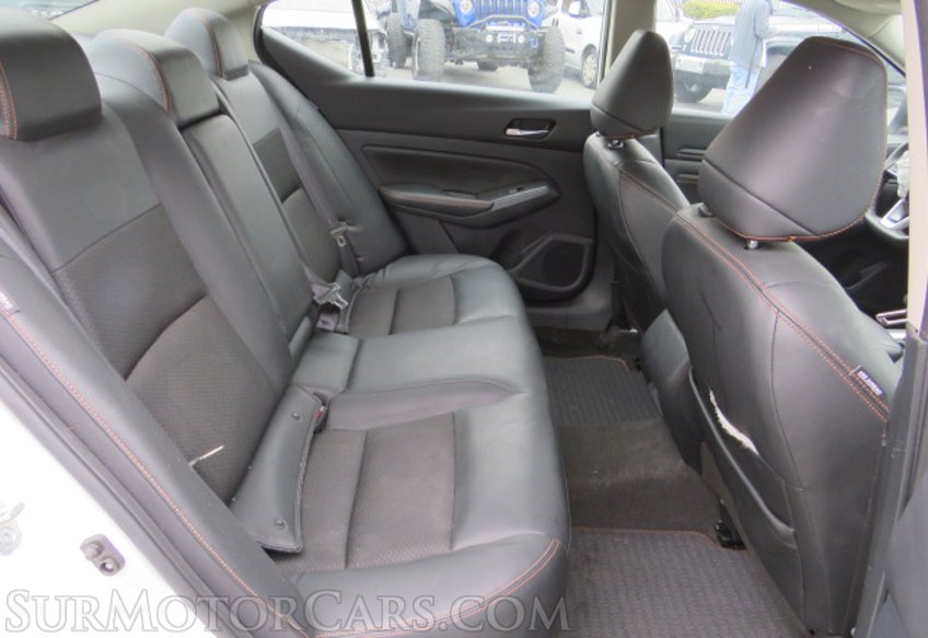 2022 Nissan Altima - Image 23