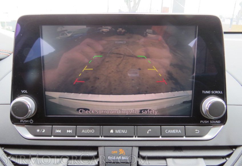 2022 Nissan Altima - Image 34