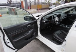 2022 Nissan Altima - Image 25