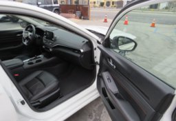 2022 Nissan Altima - Image 20