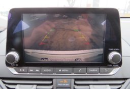 2022 Nissan Altima - Image 34