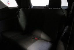 2020 Chevrolet Traverse - Image 30
