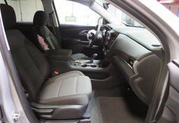 2020 Chevrolet Traverse - Image 23