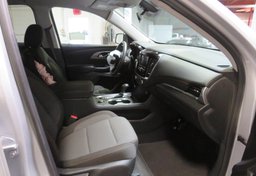 2020 Chevrolet Traverse - Image 25