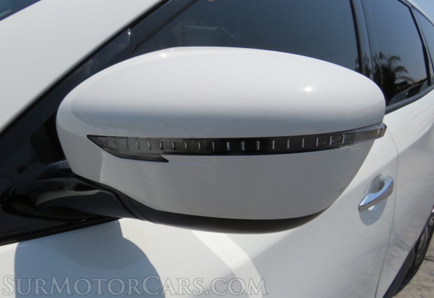 2020 Nissan Pathfinder - Image 16
