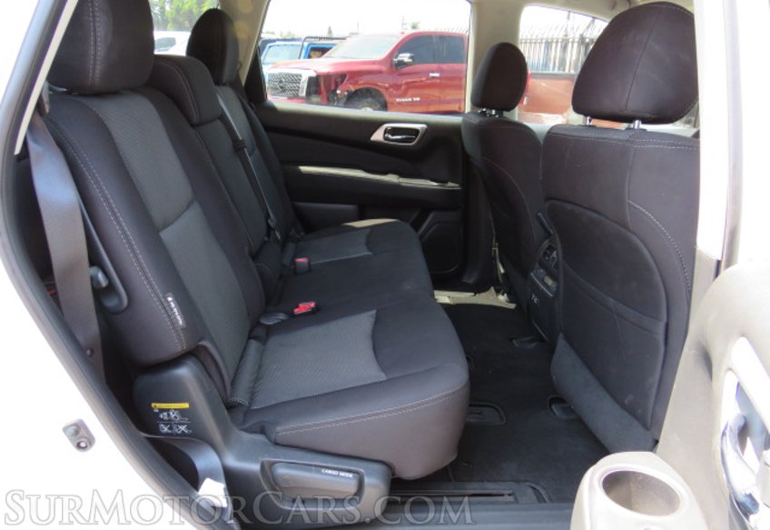 2020 Nissan Pathfinder - Image 31
