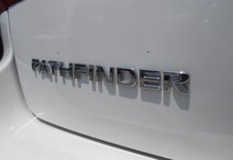 2020 Nissan Pathfinder - Image 19