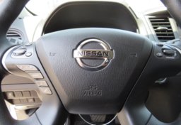 2020 Nissan Pathfinder - Image 35
