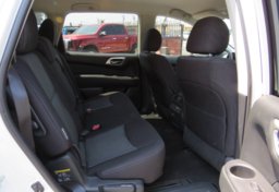 2020 Nissan Pathfinder - Image 29