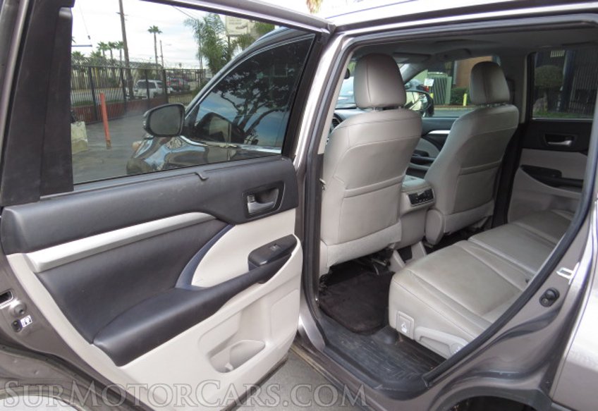 2016 Toyota Highlander - Image 27