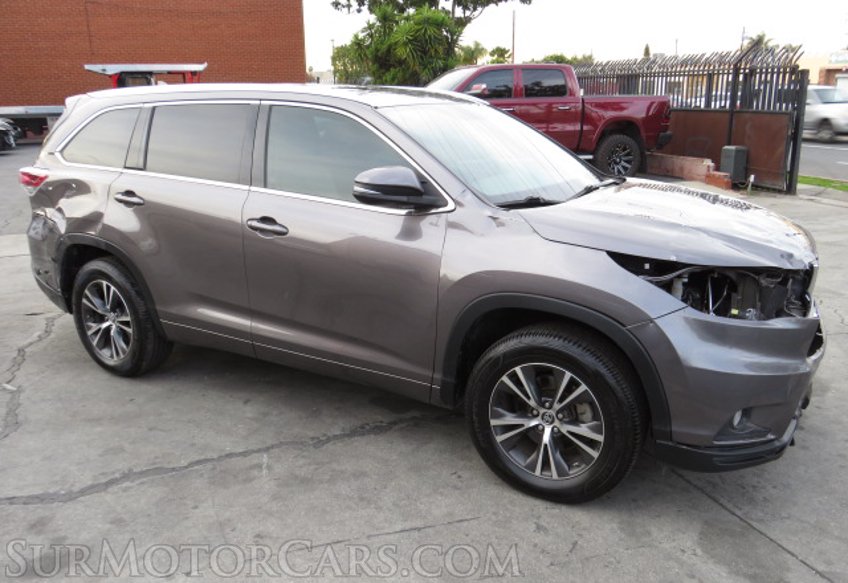 2016 Toyota Highlander - Image 4