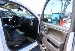 Thumbnail of 2016 GMC Sierra 2500HD