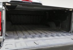 2023 Chevrolet Colorado - Image 17