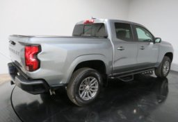 2023 Chevrolet Colorado - Image 8