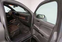 2023 Chevrolet Colorado - Image 25