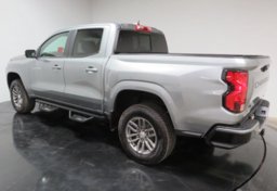2023 Chevrolet Colorado - Image 7