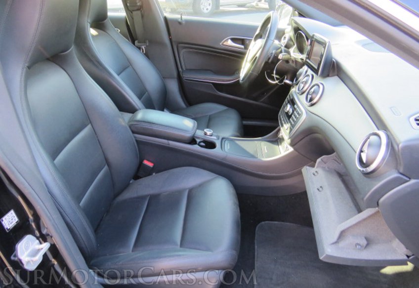 2014 Mercedes-Benz CLA-Class - Image 25