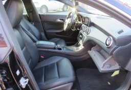 2014 Mercedes-Benz CLA-Class - Image 23