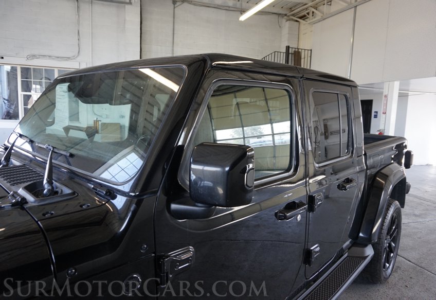 2020 Jeep Gladiator - Image 14