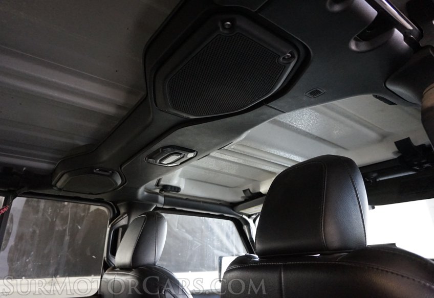 2020 Jeep Gladiator - Image 56