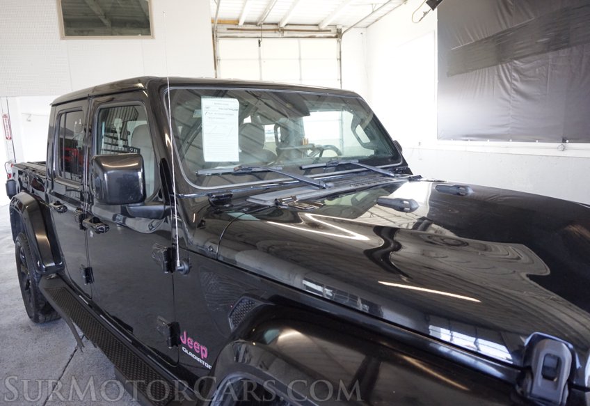 2020 Jeep Gladiator - Image 18