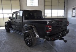 2020 Jeep Gladiator - Image 5