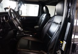 2020 Jeep Gladiator - Image 37