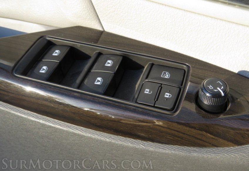 2020 Toyota Sienna - Image 26