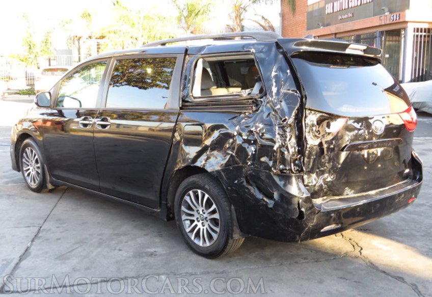 2020 Toyota Sienna - Image 48