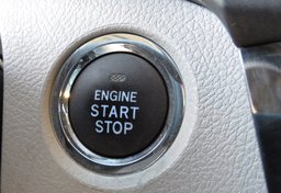 2020 Toyota Sienna - Image 50