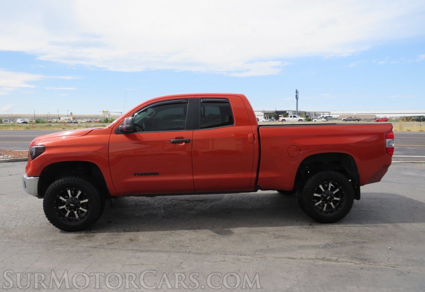 2017 Toyota Tundra 4WD - Image 10