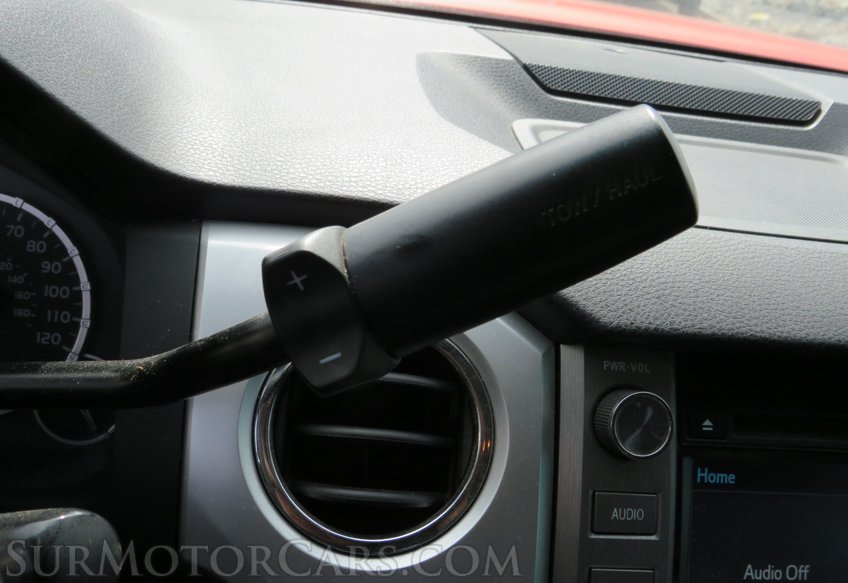 2017 Toyota Tundra 4WD - Image 38